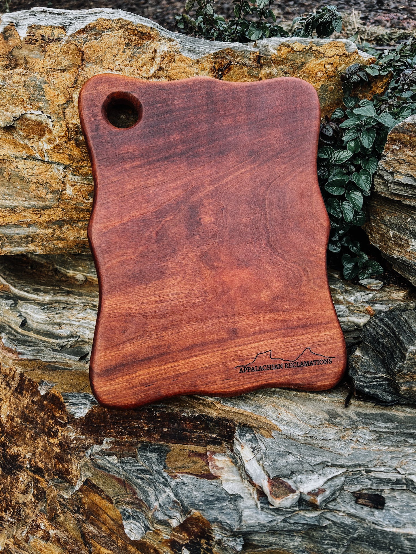 Cherry Wood Board with Scalloped Edges